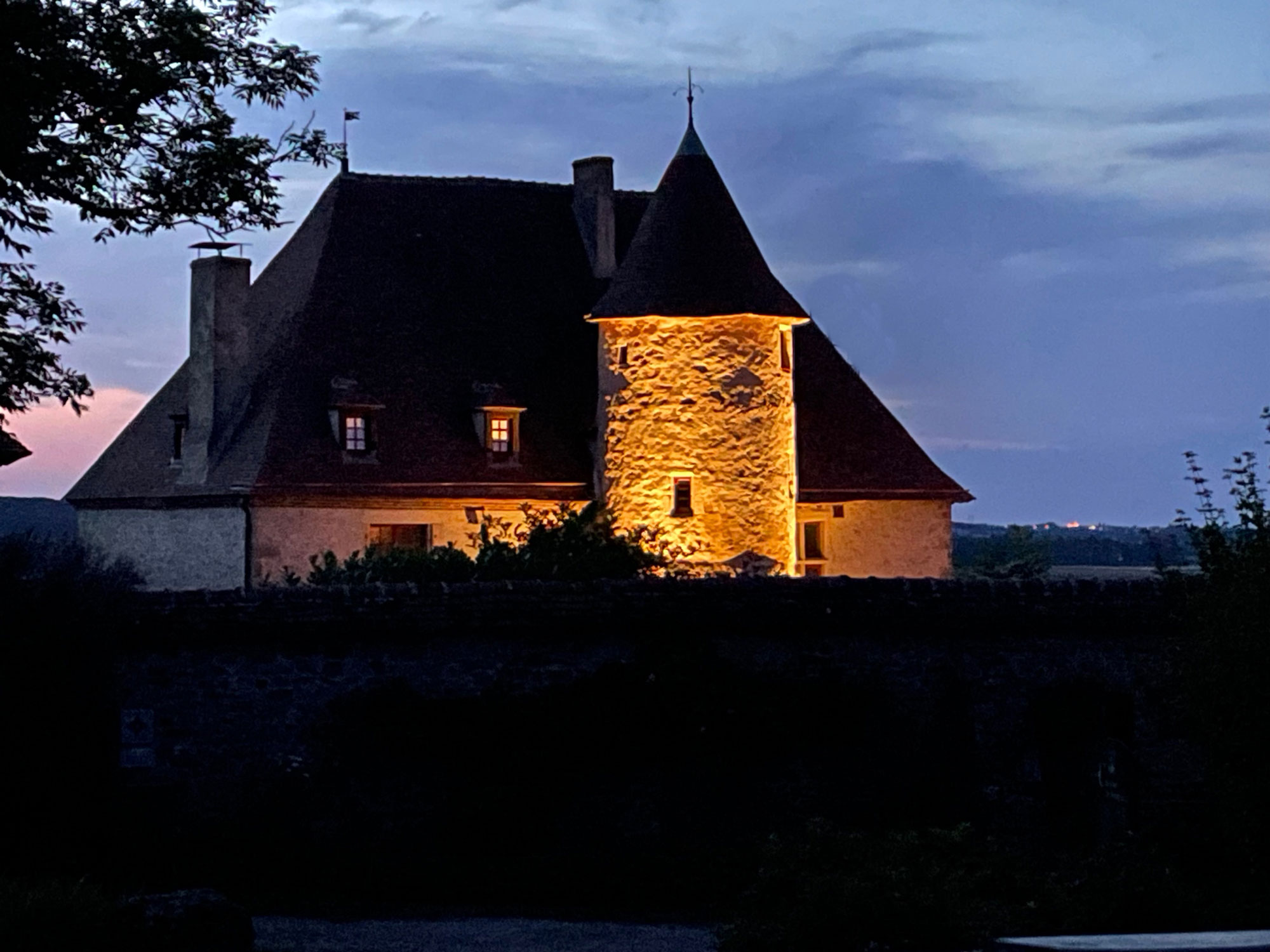chateau-nuit